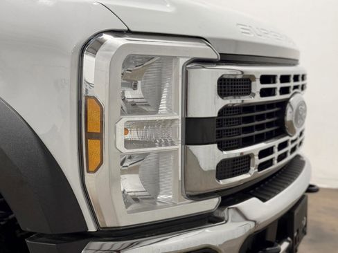 Used 2024 Ford F550 4x4 Crew Cab Super Duty image 48