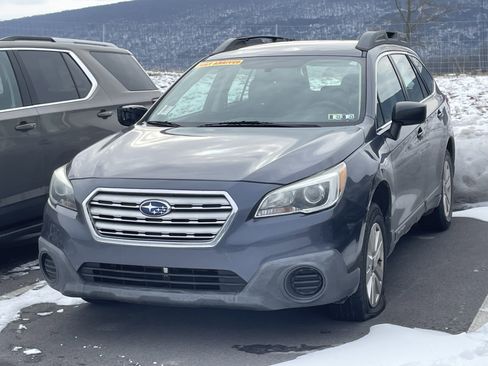 Used 2017 Subaru Outback 2.5i image 6