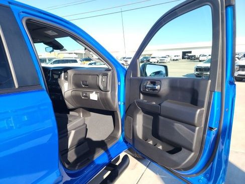 New 2026 Chevrolet Silverado 1500 Custom w/ Turbomax Blackout Package image 30