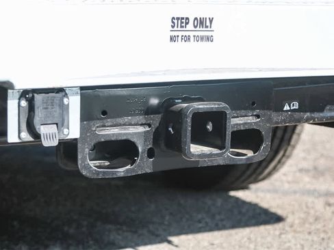 New 2025 Ford F250 XL w/ XL Chrome Package image 11