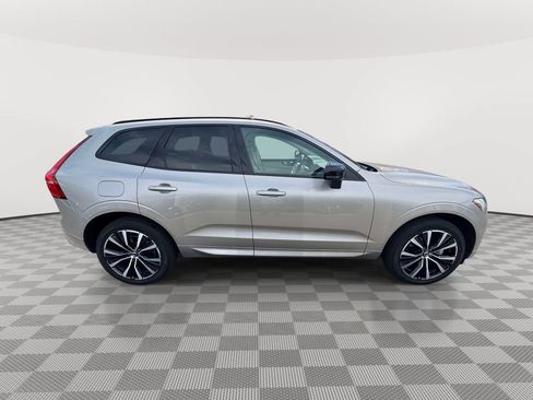 Certified 2025 Volvo XC60 B5 Plus w/ Protection Package Premier AWD/4WD image 3