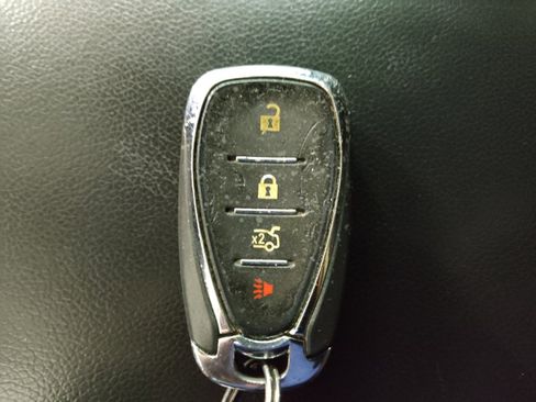 Used 2021 Chevrolet Malibu LS w/ Driver Confidence Package FWD image 32
