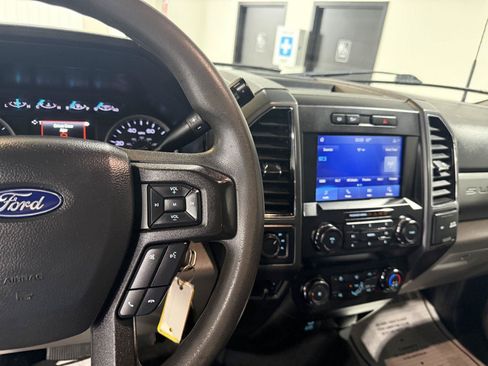 Used 2022 Ford F350 XLT AWD/4WD image 15