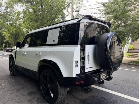 Used 2020 Land Rover Defender 110 AWD/4WD image 26