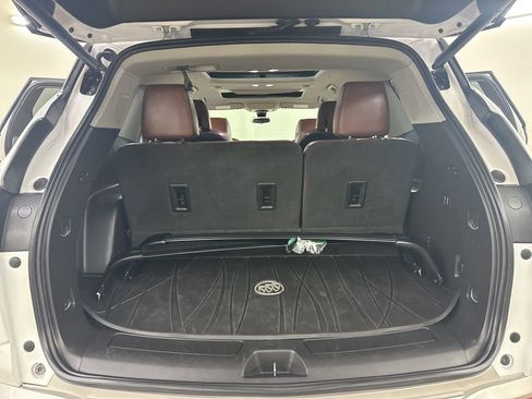 Used 2018 Buick Enclave Avenir w/ Avenir Technology Package image 26