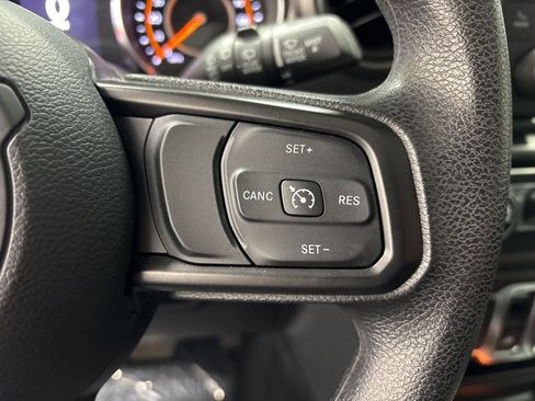 Used 2021 Jeep Wrangler Sport image 14