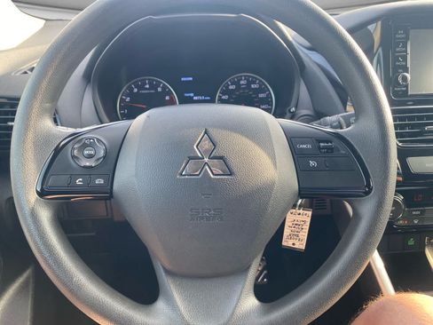 Used 2025 Mitsubishi Eclipse Cross ES AWD/4WD image 13