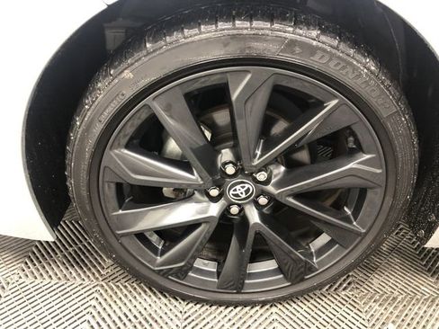 Used 2024 Toyota Corolla SE image 27