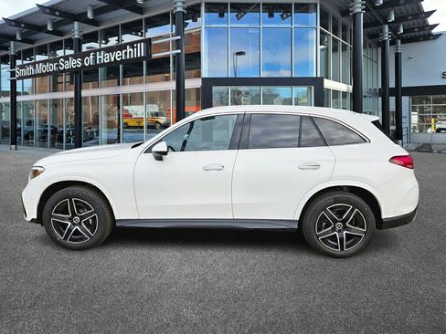 Used 2026 Mercedes-Benz GLC 300 4MATIC image 2