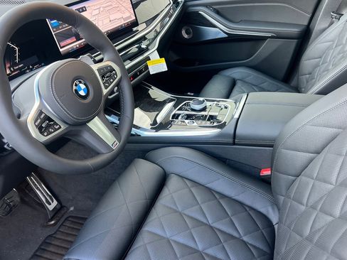 New 2026 BMW X7 xDrive40i image 4