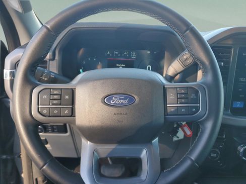 Used 2025 Ford F150 XLT w/ Equipment Group 301A Standard image 17