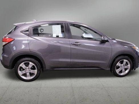 Certified 2022 Honda HR-V LX image 7
