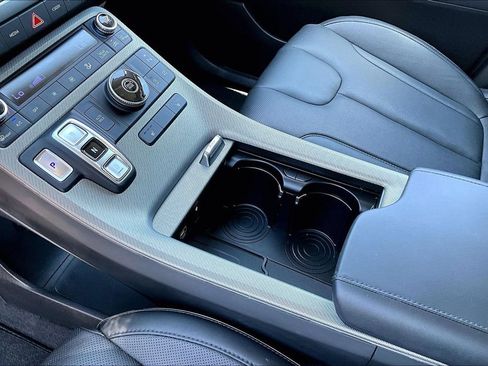 Used 2024 Hyundai Palisade SEL FWD image 15
