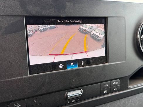 Used 2022 Mercedes-Benz Sprinter 3500 image 5