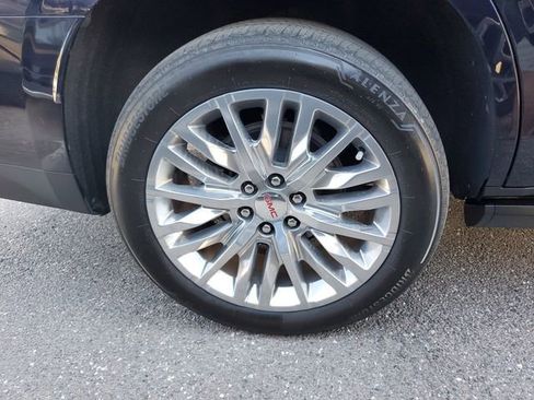 Used 2024 GMC Yukon Denali w/ Max Trailering Package RWD image 5