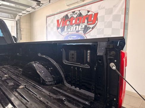 Used 2025 Ford F250 XL w/ STX Appearance Package image 9