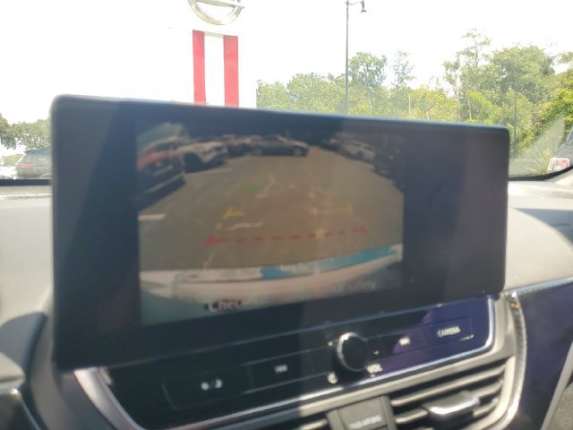 Used 2023 Nissan Altima 2.5 SR w/ SR Premium Package FWD image 22