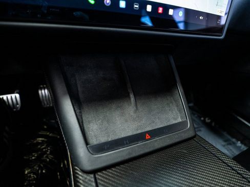 Used 2021 Tesla Model S Plaid image 45