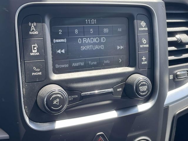 Used 2019 RAM 1500 Classic SLT AWD/4WD image 15