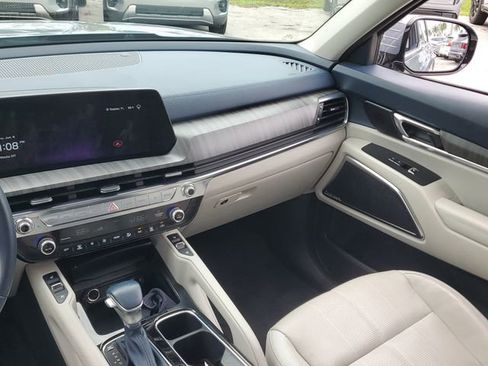 Certified 2024 Kia Telluride SX FWD image 15