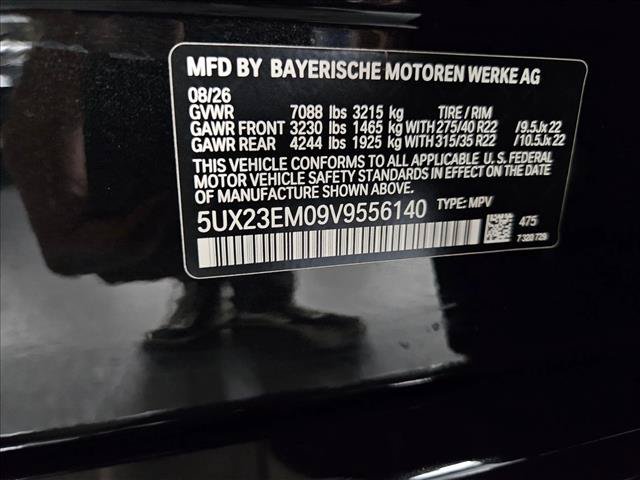 Used 2027 BMW X7 xDrive40i w/ M Sport Package AWD/4WD image 17