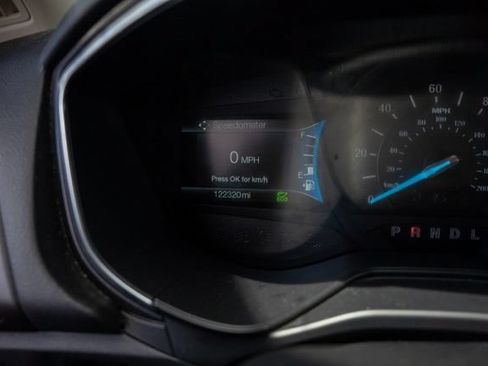 Used 2020 Ford Fusion Titanium FWD image 17