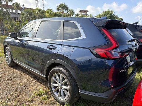 Used 2023 Honda CR-V EX-L image 8