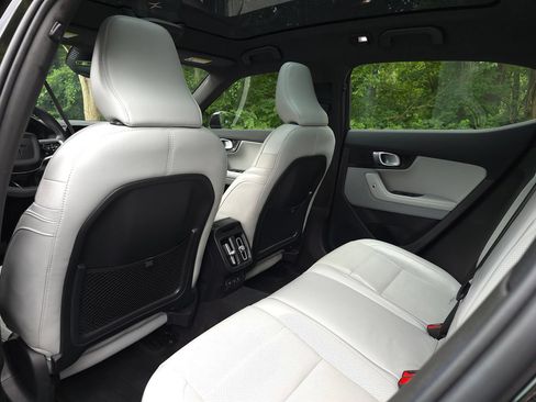Used 2024 Polestar Polestar 2 AWD/4WD image 13