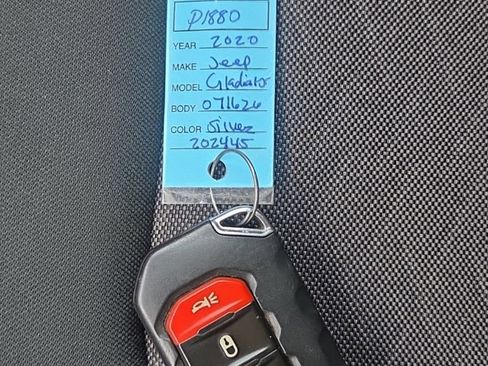 Used 2020 Jeep Gladiator Mojave AWD/4WD image 27