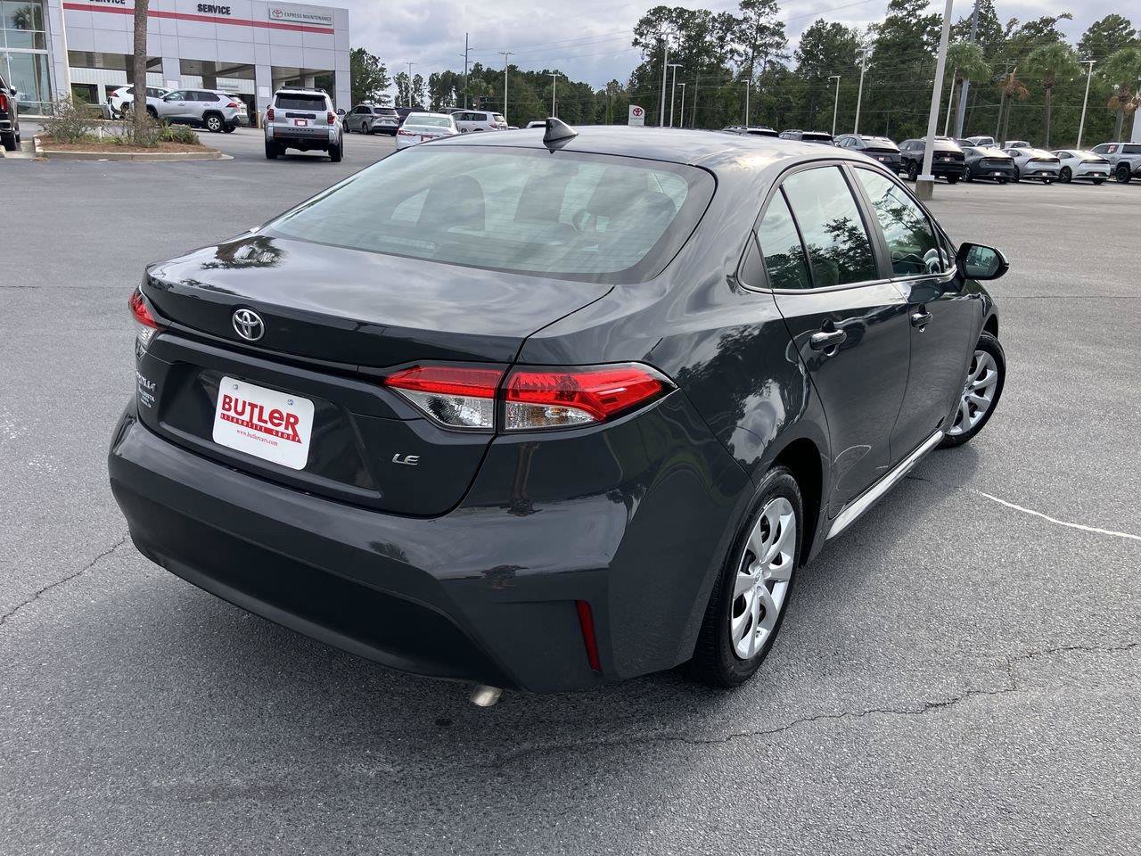 Certified 2025 Toyota Corolla LE w/ Convenience Package FWD image 5