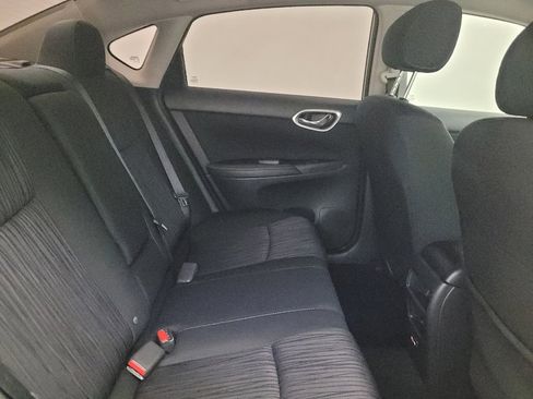 Used 2019 Nissan Sentra SV image 19