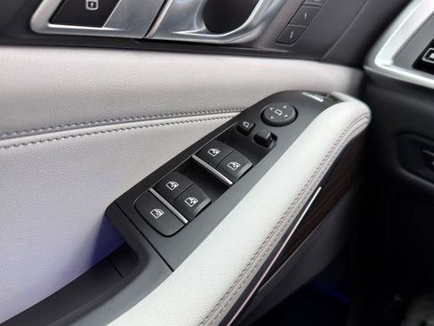 Certified 2024 BMW X5 xDrive40i w/ Parking Assistance Package image 23