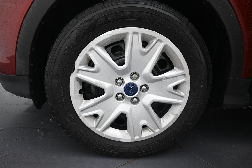 Used 2016 Ford Escape S FWD image 31