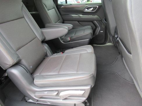 Certified 2022 Chevrolet Suburban High Country image 24