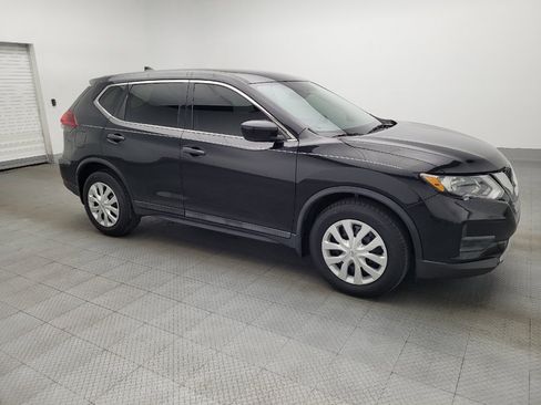 Used 2020 Nissan Rogue S image 11