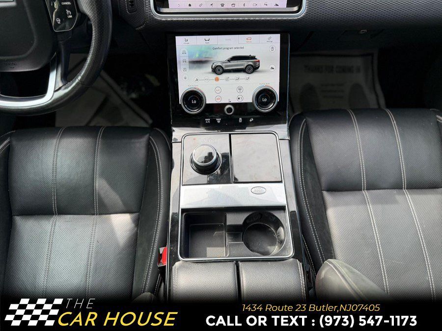 Used 2019 Land Rover Range Rover Velar S AWD/4WD image 32