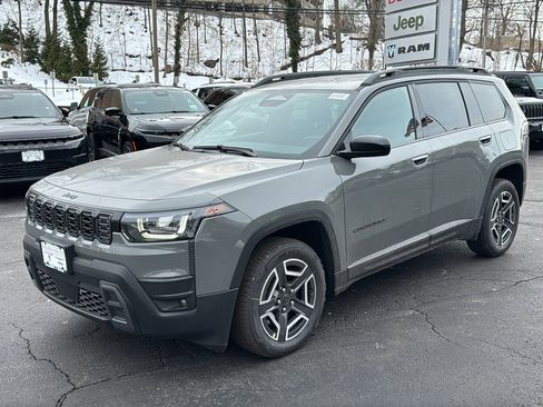 New 2026 Jeep Cherokee Laredo image 3