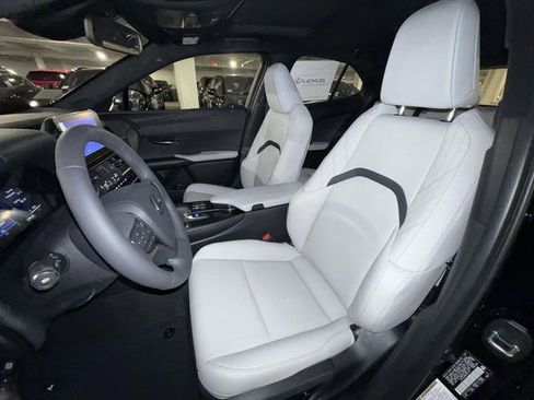 New 2025 Lexus UX 300h AWD image 2
