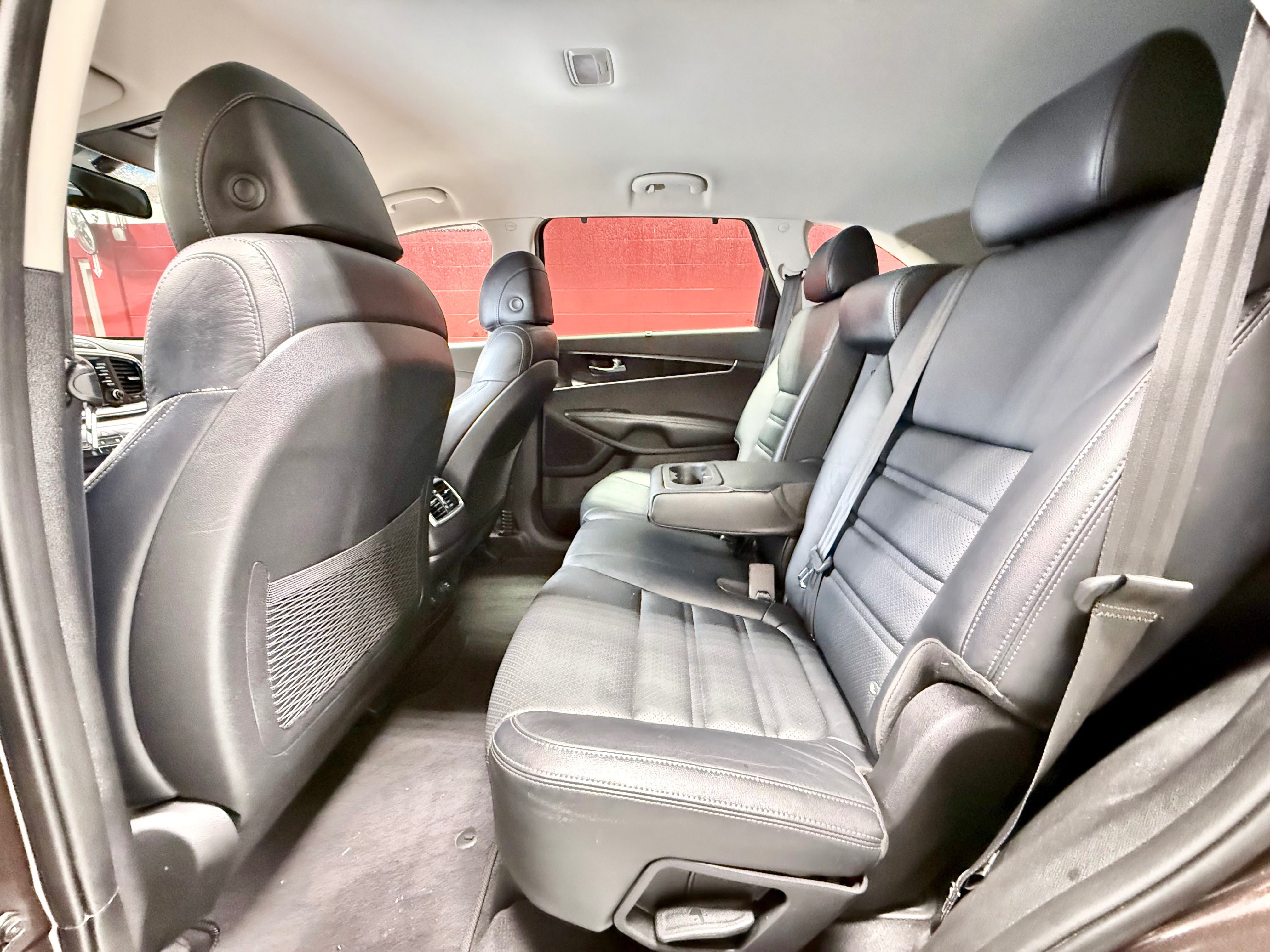 Used 2017 Kia Sorento EX AWD/4WD image 33