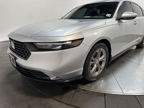 Used 2024 Honda Accord EX image 7
