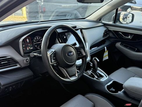 Used 2022 Subaru Outback Limited AWD/4WD image 21