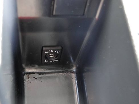 Used 2010 Volkswagen Jetta Limited Edition FWD image 84