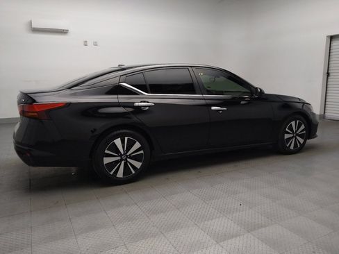 Used 2021 Nissan Altima 2.5 SV image 10