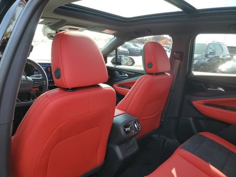 Certified 2025 Chevrolet Blazer EV RS AWD/4WD image 10