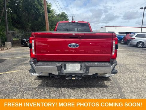 Used 2024 Ford F350 Lariat w/ FX4 Off-Road Package AWD/4WD image 3