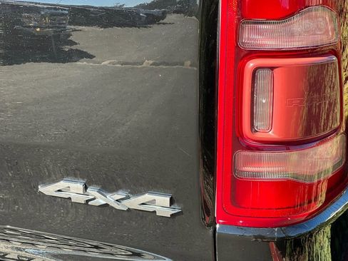 Used 2019 RAM 1500 Limited image 30