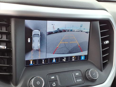 Used 2023 GMC Acadia SLT w/ Elevation Edition image 22