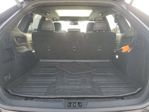 Used 2020 Ford Edge Titanium w/ Equipment Group 301A image 7