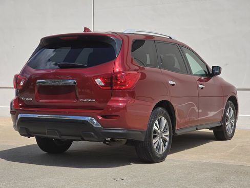 Used 2020 Nissan Pathfinder SV FWD image 5