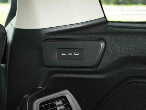 Used 2026 Honda Odyssey Elite image 46